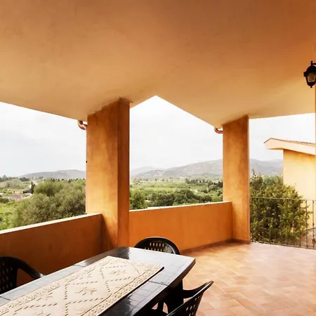 Baia Aiosardegna Apartahotel Chia
